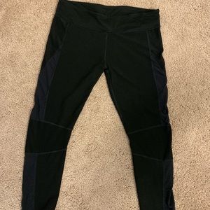 Black Mesh Fabletic Leggings